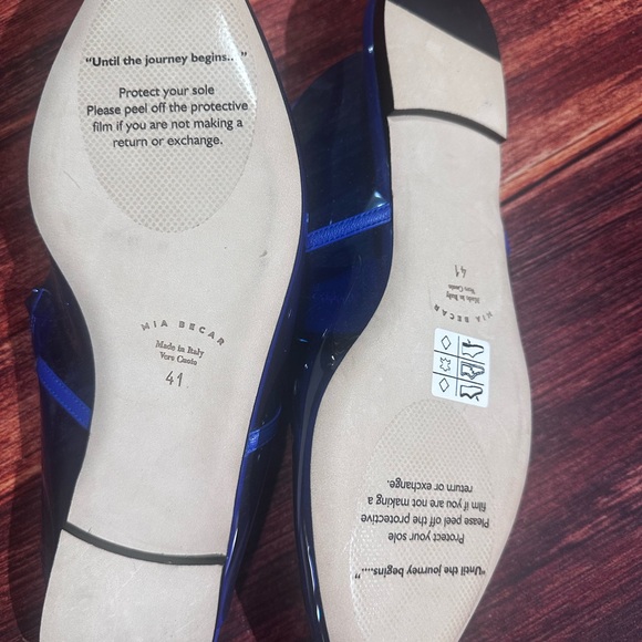 Chic Blue Mules with Gold Buckle - Picture 8 of 8